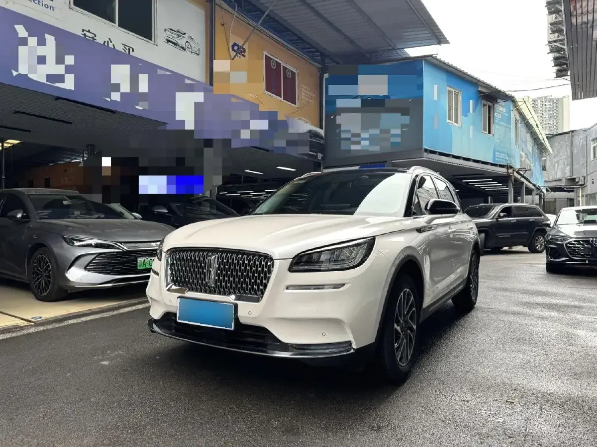 2022 Lincoln Corsair 2.0T 245HP L4 8AT