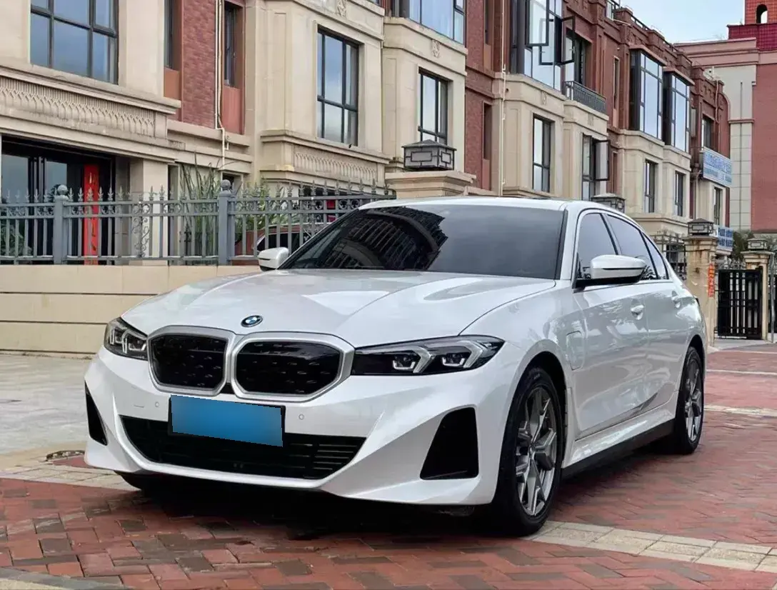 2022 BMW i3 BEV 70KWH