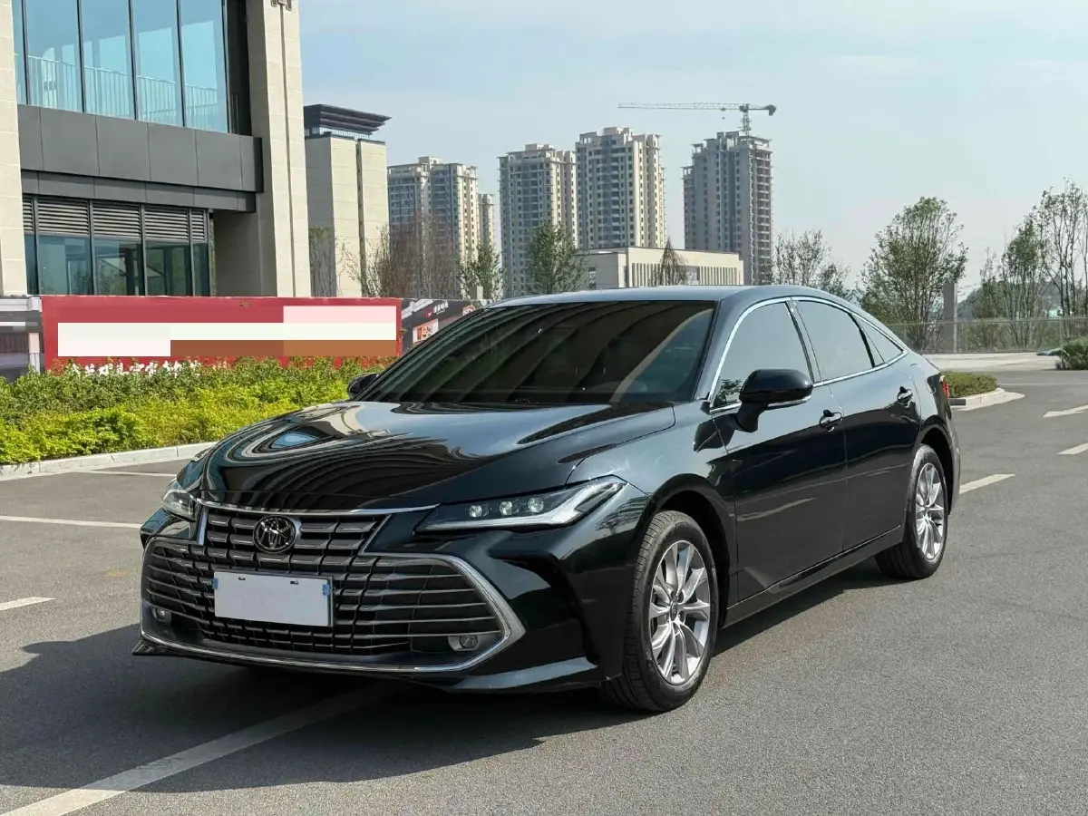 2024 Toyota Avalon 2.0L 173HP L4 CVT