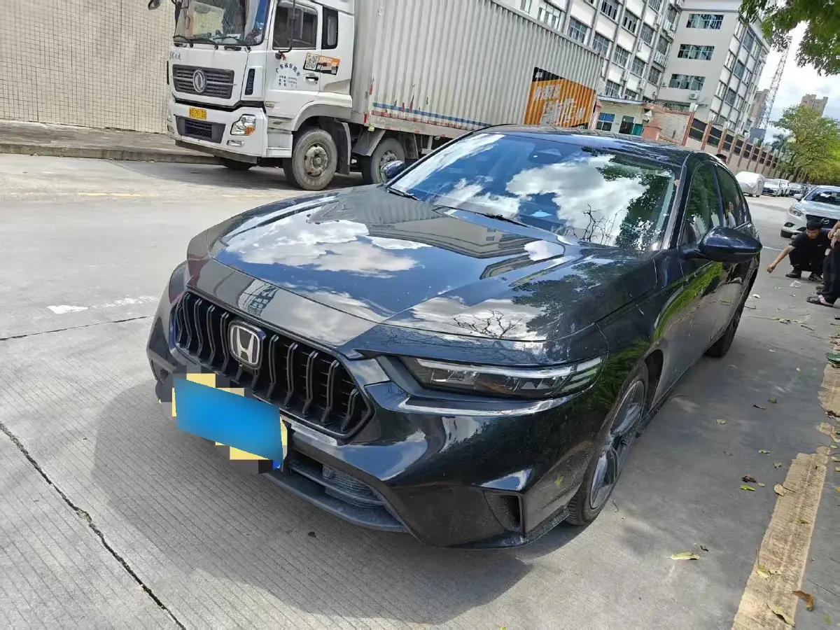 2025 Honda Inspire 1.5T 192HP L4 CVT