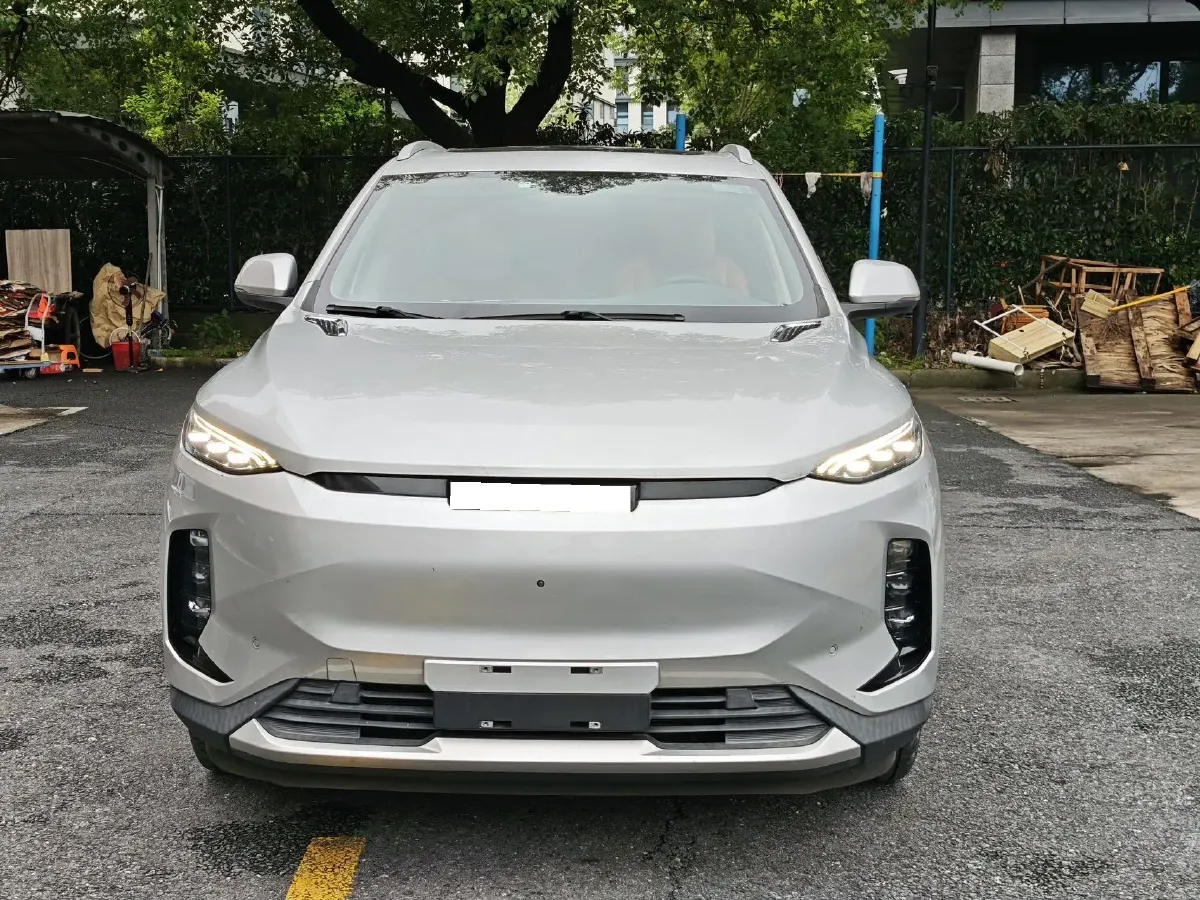 2020 MAXUS Euniq 6 BEV 70KWH,autocango,china used car exporter,china ev exporter,chinese used car exporter,chinese used ev exporter