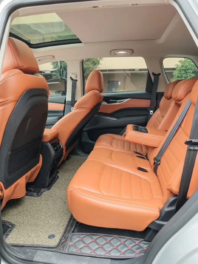 2020 MAXUS Euniq 6 BEV 70KWH,autocango,china used car exporter,china ev exporter,chinese used car exporter,chinese used ev exporter