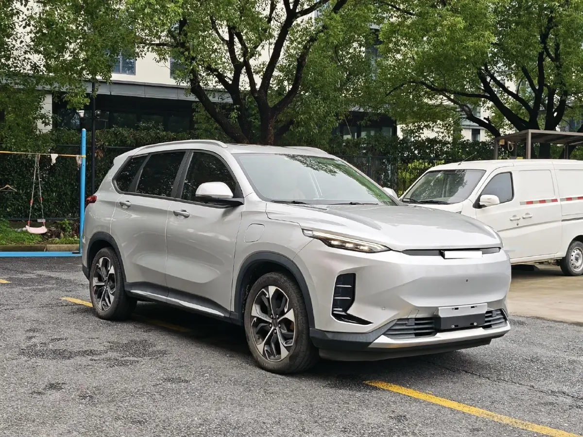 2020 MAXUS Euniq 6 BEV 70KWH,autocango,china used car exporter,china ev exporter,chinese used car exporter,chinese used ev exporter