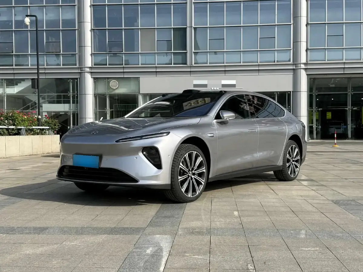 2023 NIO ET7 BEV 75KWH