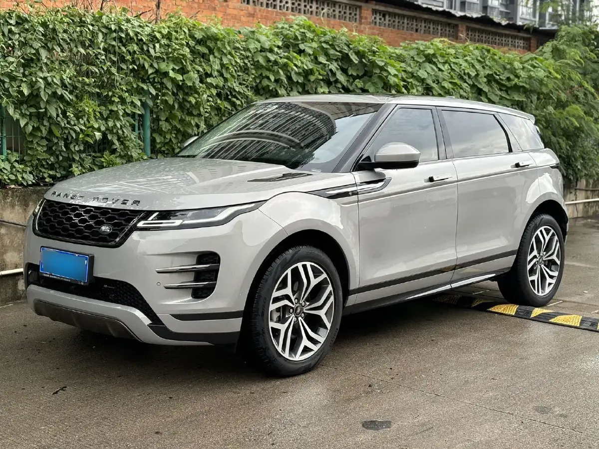 2023 Land Rover Range Rover Evoque 2.0T 249HP L4 9AT