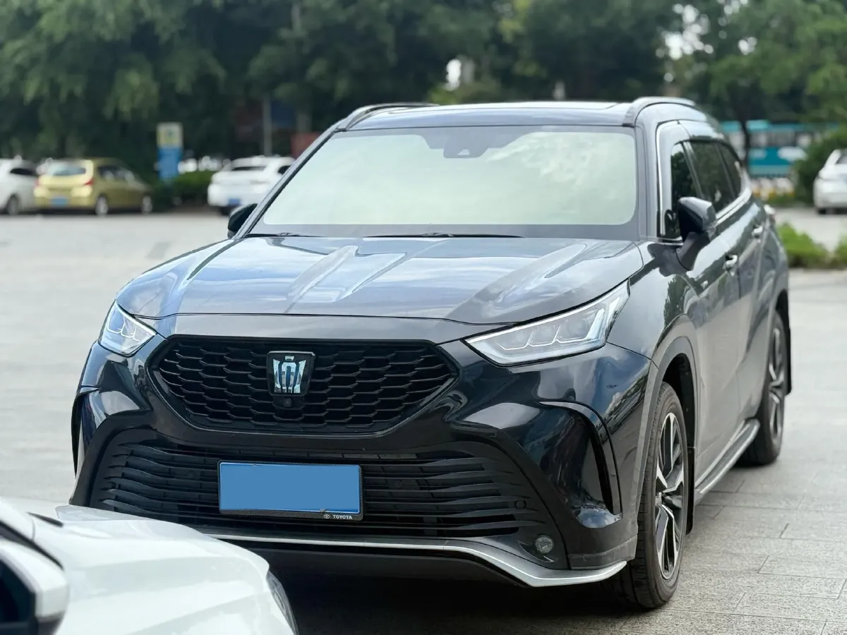 2023 Toyota Crown Kluger 2.5L 189HP L4 E-CVT Hybrid,autocango,china used car exporter,china ev exporter,chinese used car exporter,chinese used ev exporter