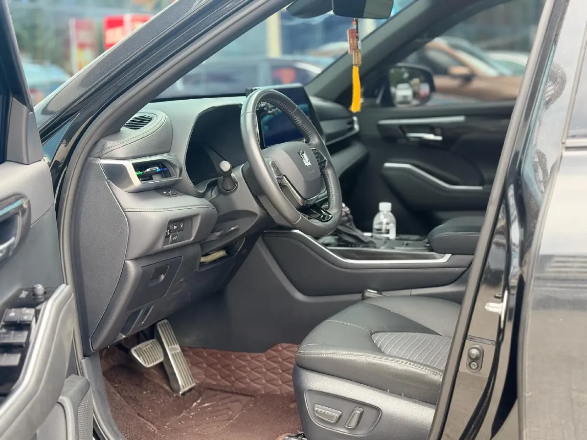 2023 Toyota Crown Kluger 2.5L 189HP L4 E-CVT Hybrid,autocango,china used car exporter,china ev exporter,chinese used car exporter,chinese used ev exporter