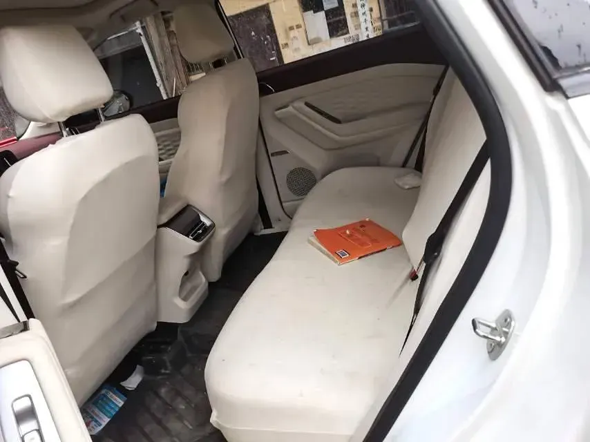 2023 WuLing XingYun 2.0L 136HP L4 1DHT Hybrid 1.8KWH,autocango,china used car exporter,china ev exporter,chinese used car exporter,chinese used ev exporter