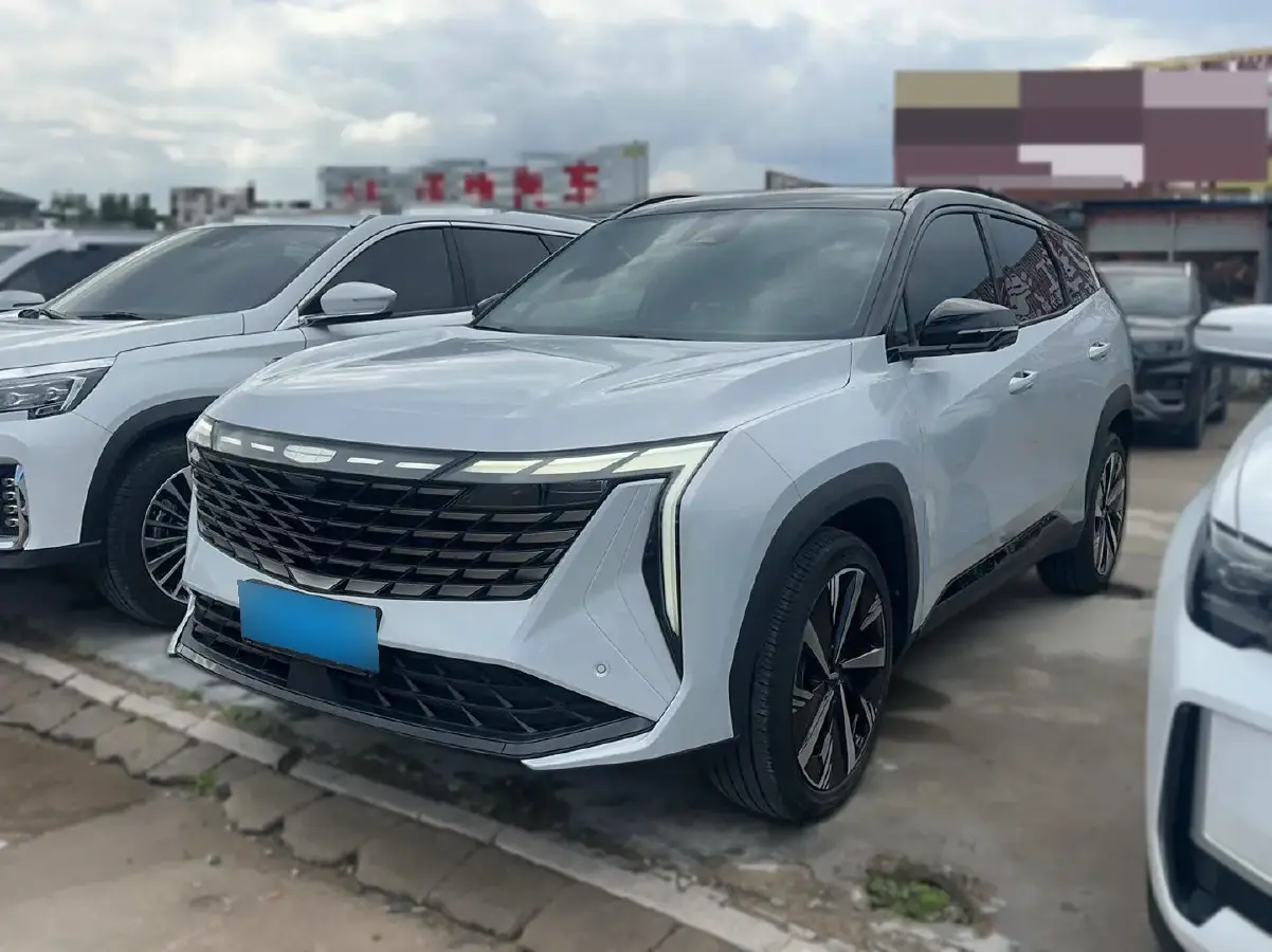 2024 Geely StarRay 1.5T 181HP L4 7DCT