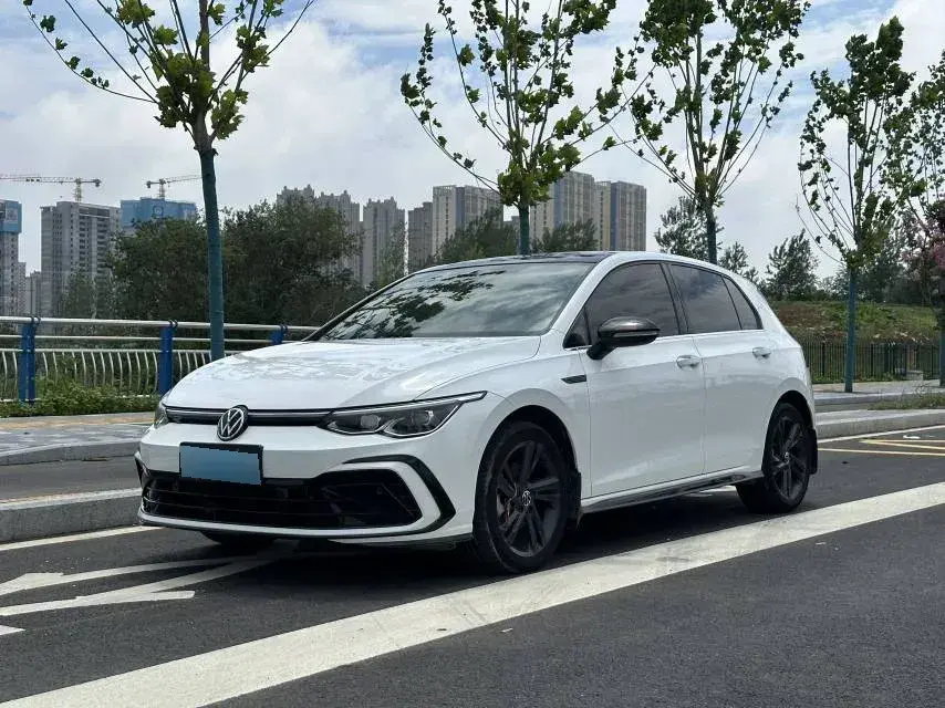 2021 Volkswagen Golf 1.4T 150HP L4 7DCT