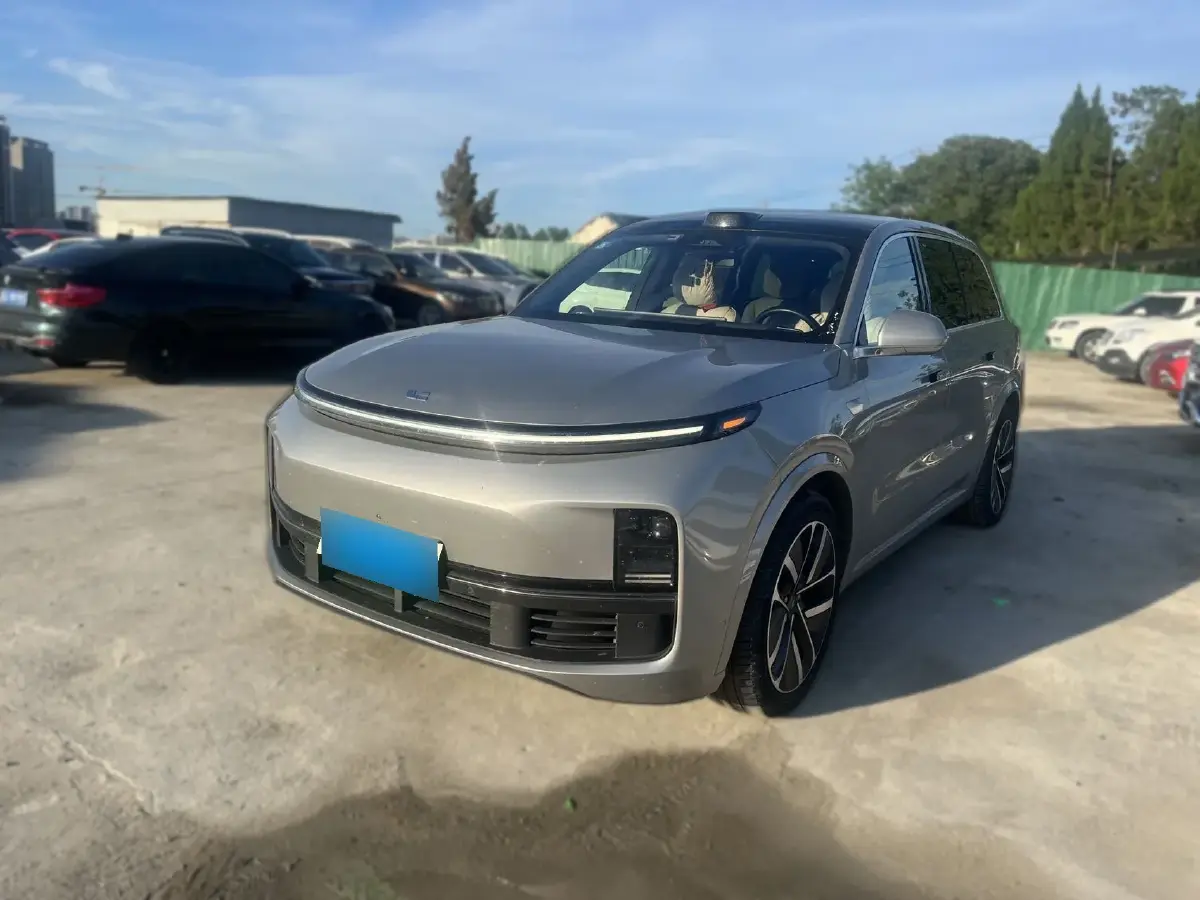 2022 Li L9 Range Extended 154HP REEV 42.6KWH