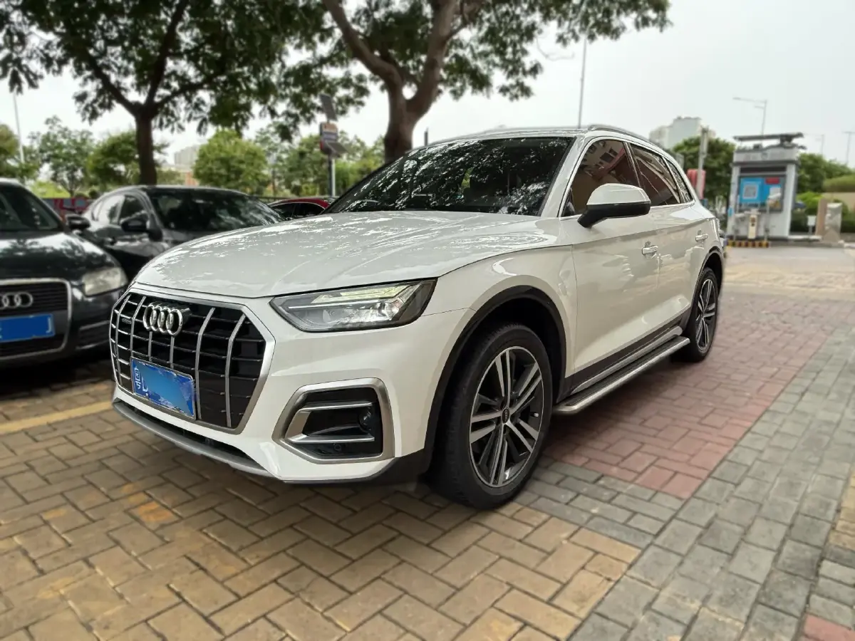 2022 Audi Q5L 2.0T 190HP L4 7DCT