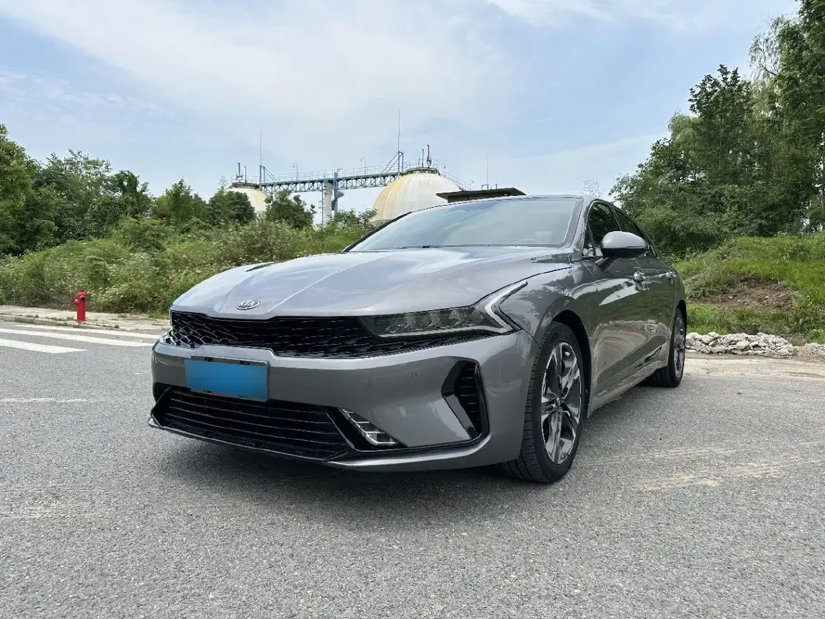 2020 Kia K5 1.5T 170HP L4 7DCT