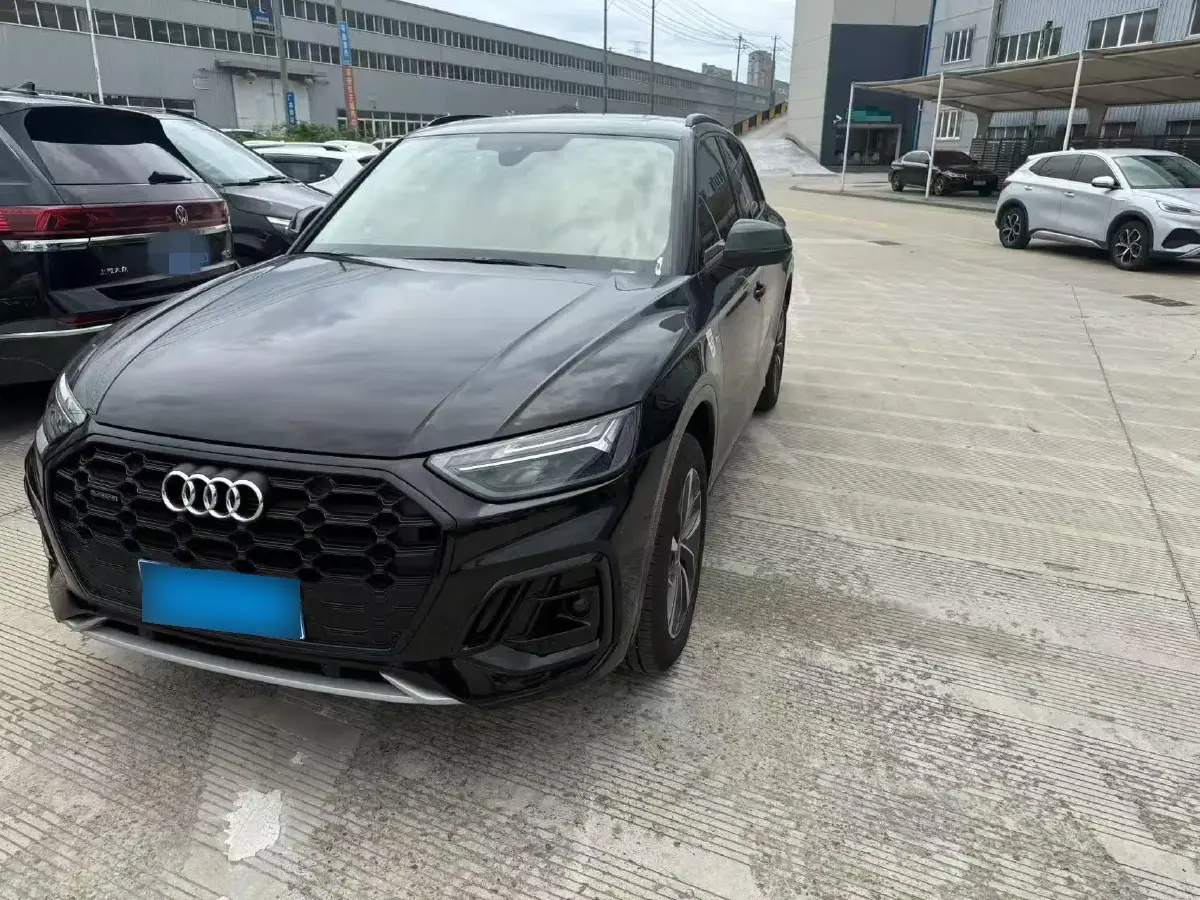2024 Audi Q5L 2.0T 245HP L4 7DCT