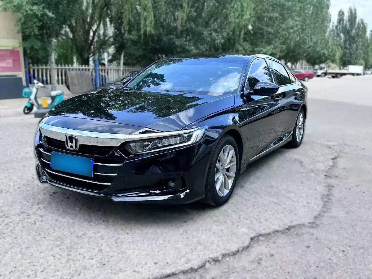2022 Honda Accord 1.5T 194HP L4 CVT