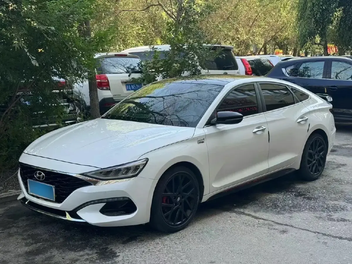 2021 Hyundai La Festa 1.6T 204HP L4 7DCT