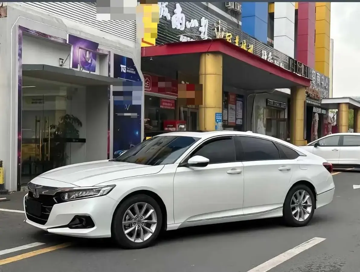2022 Honda Accord 1.5T 194HP L4 CVT