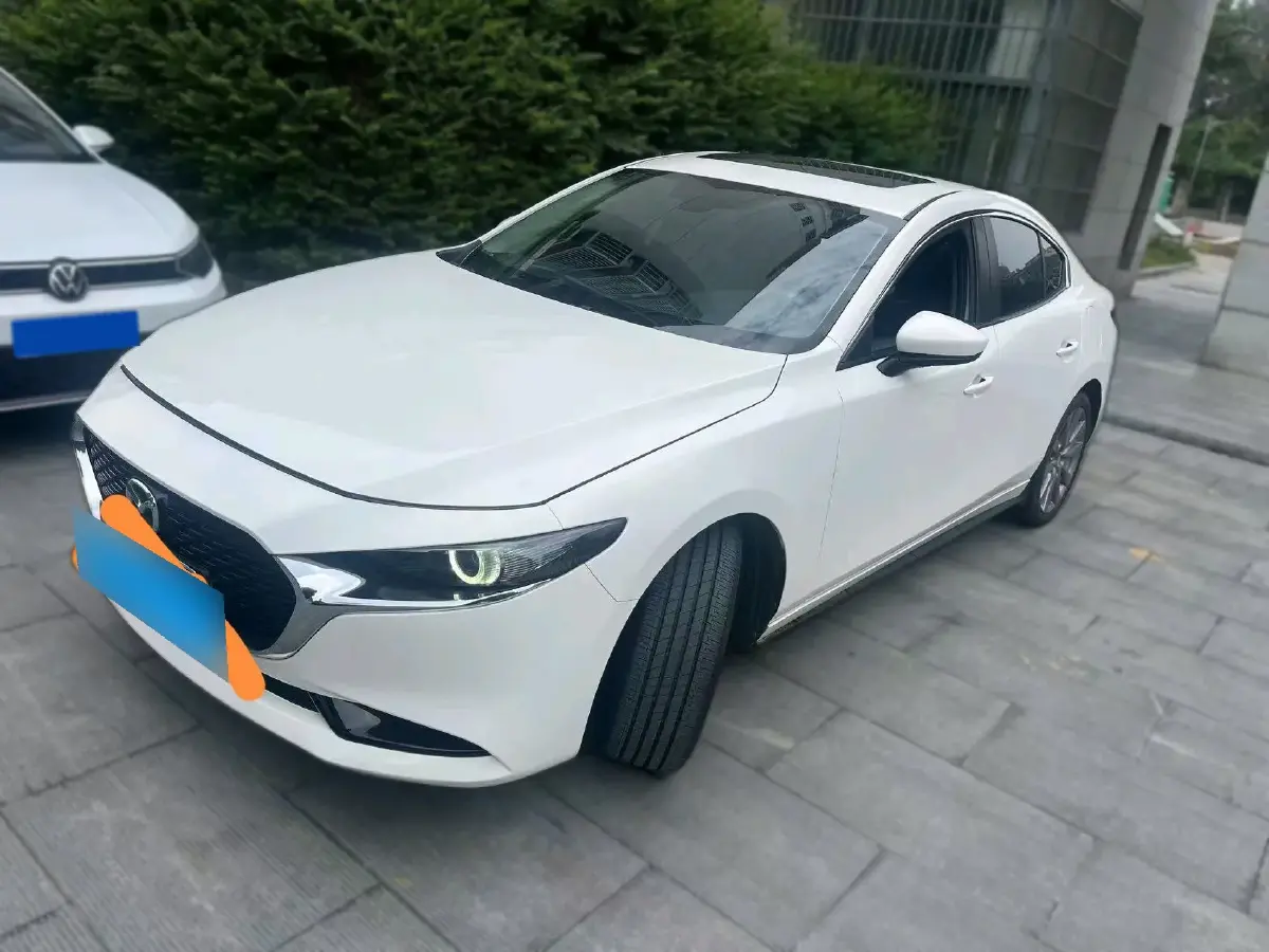 2022 Mazda 3 Axela 2.0L 158HP L4 6AT