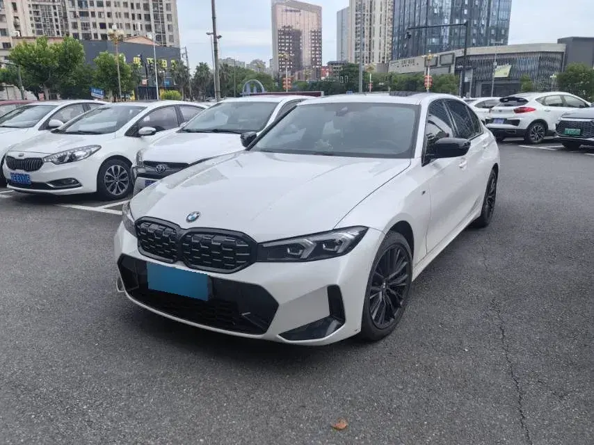 2023 BMW 3 Series 2.0T 184HP L4 8AT