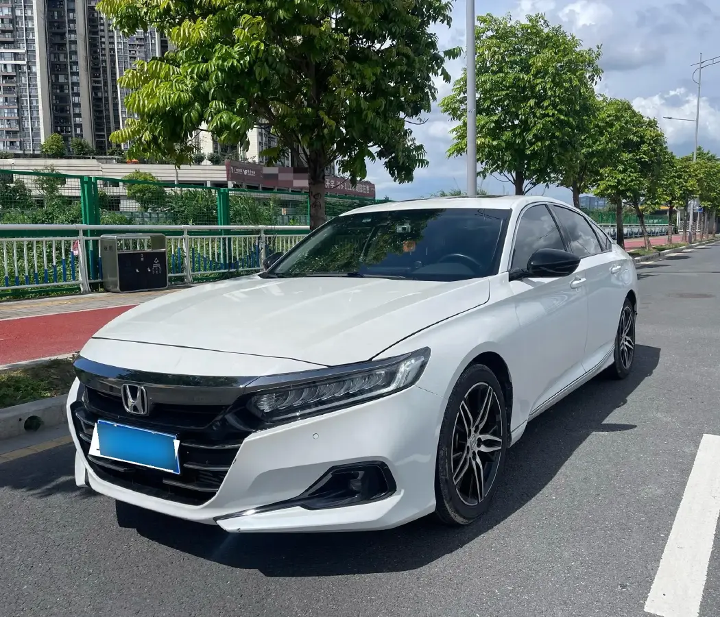 2022 Honda Accord 1.5T 194HP L4 CVT