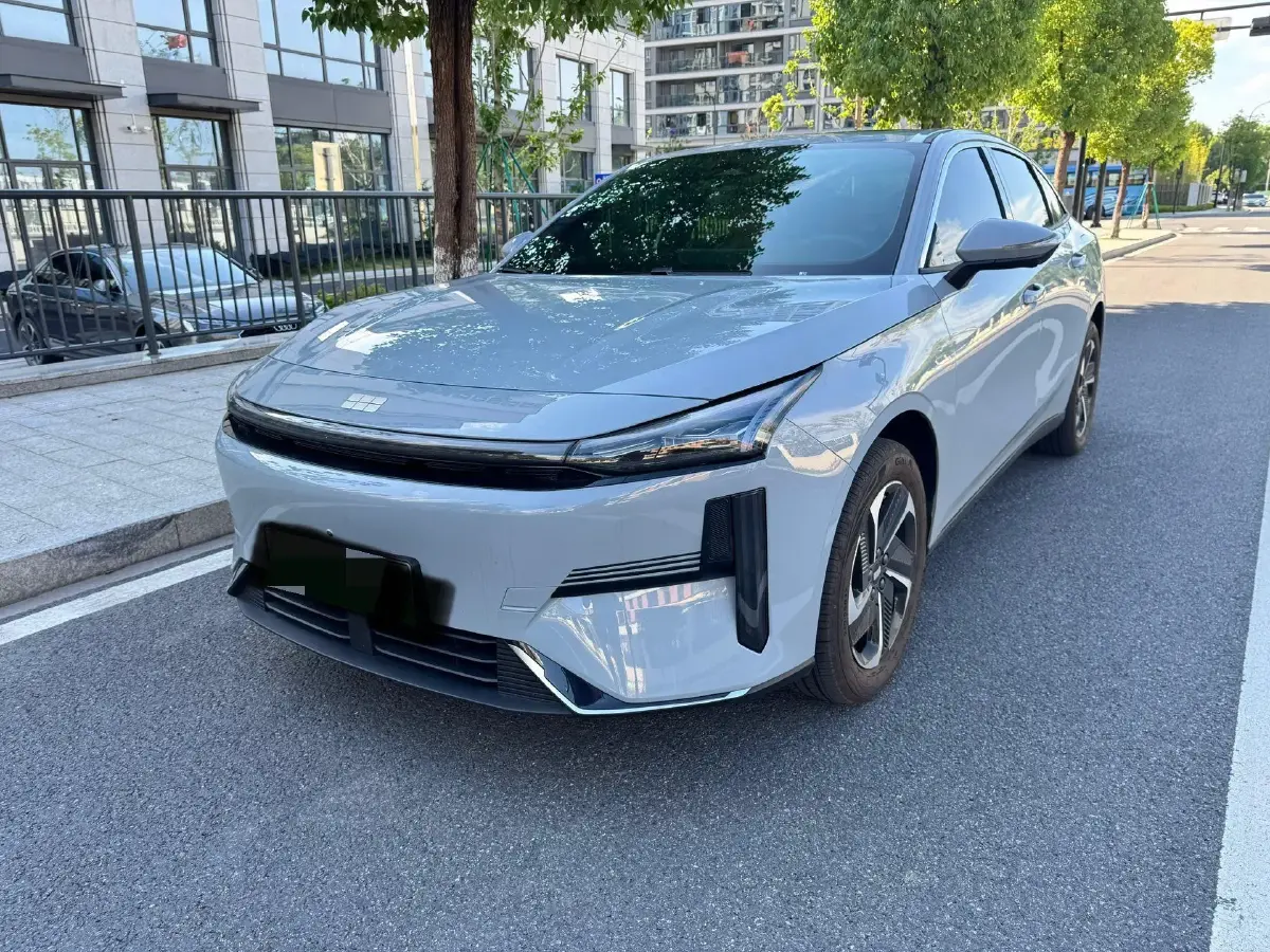 2025 Geely Galaxy L6 1.5L 112HP L4 1DHT PHEV 19.09KWH,autocango,china used car exporter,china ev exporter,chinese used car exporter,chinese used ev exporter