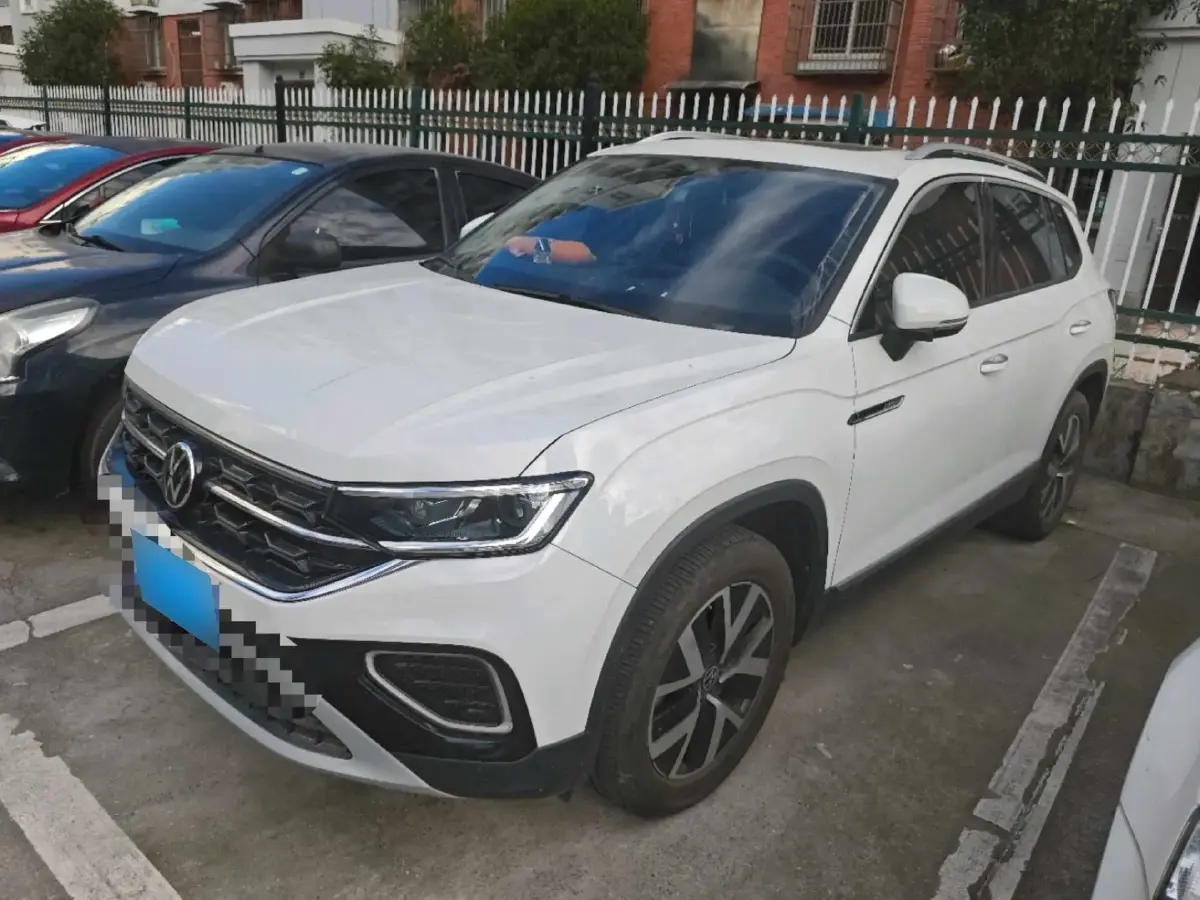 2023 Volkswagen Tayron 1.5T 160HP L4 7DCT