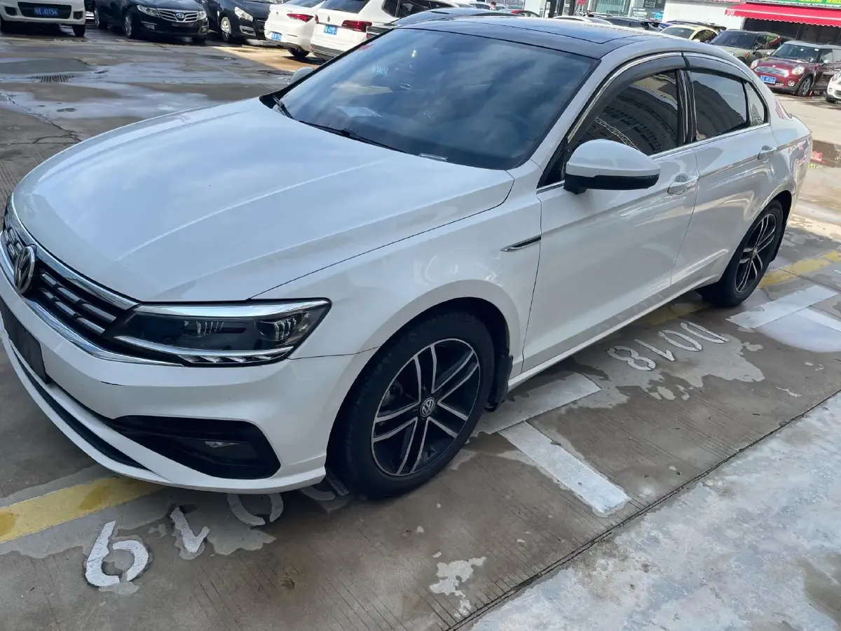 2021 Volkswagen Lamando 1.4T 150HP L4 7DCT