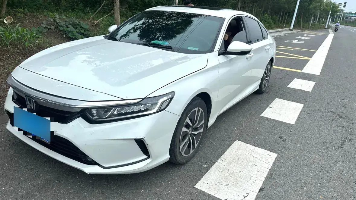 2022 Honda Inspire 2.0L 146HP L4 E-CVT Hybrid