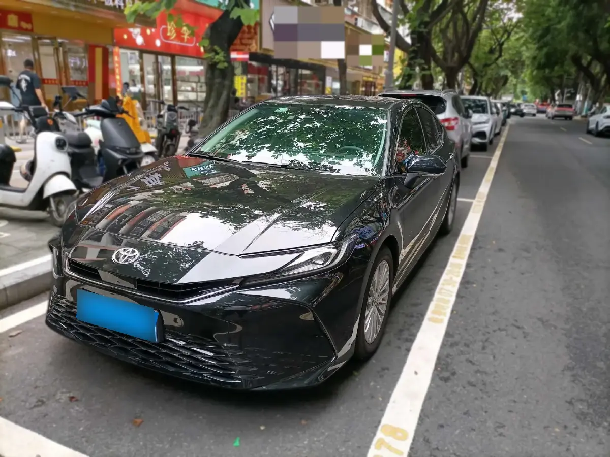 2024 Toyota Camry 2.0L 173HP L4 CVT