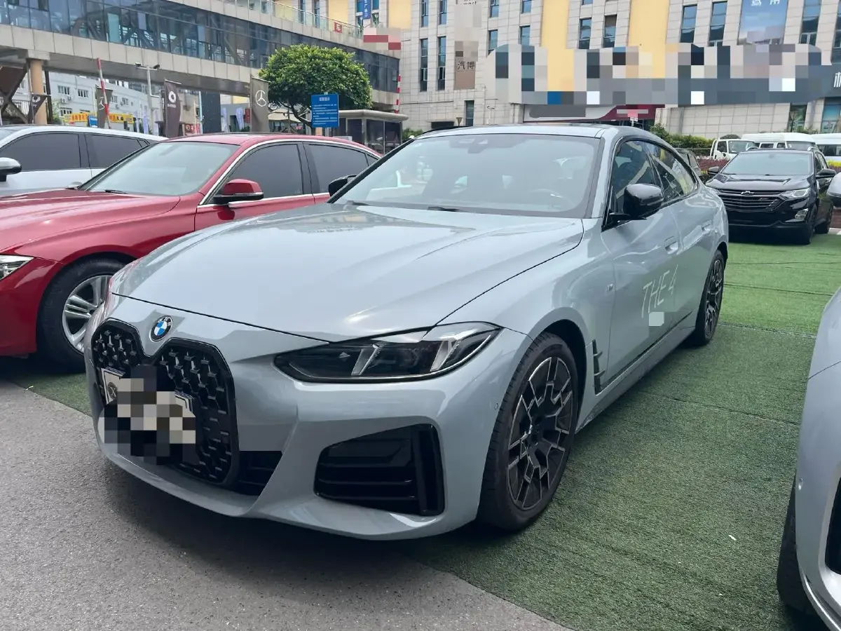 2024 BMW 4 Series 2.0T 245HP L4 8AT