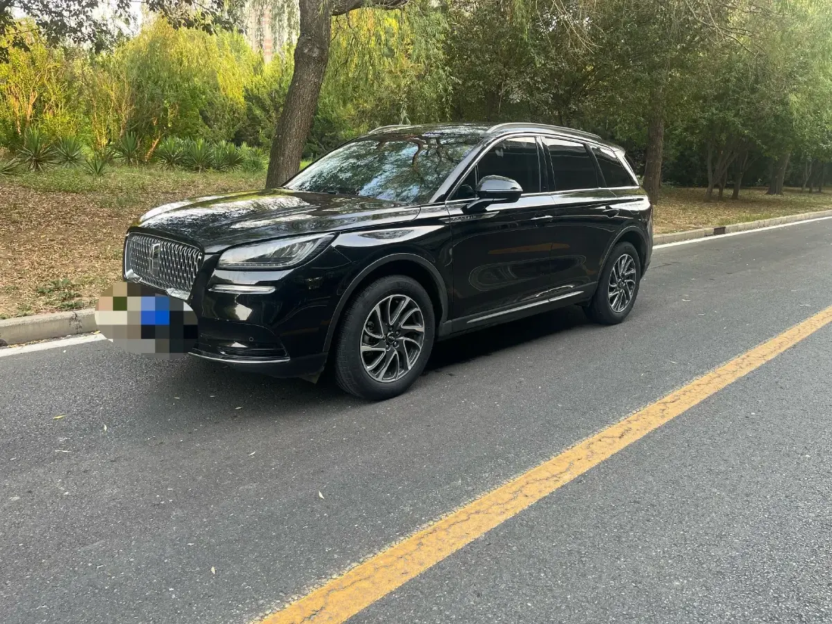 2022 Lincoln Corsair 2.0T 245HP L4 8AT