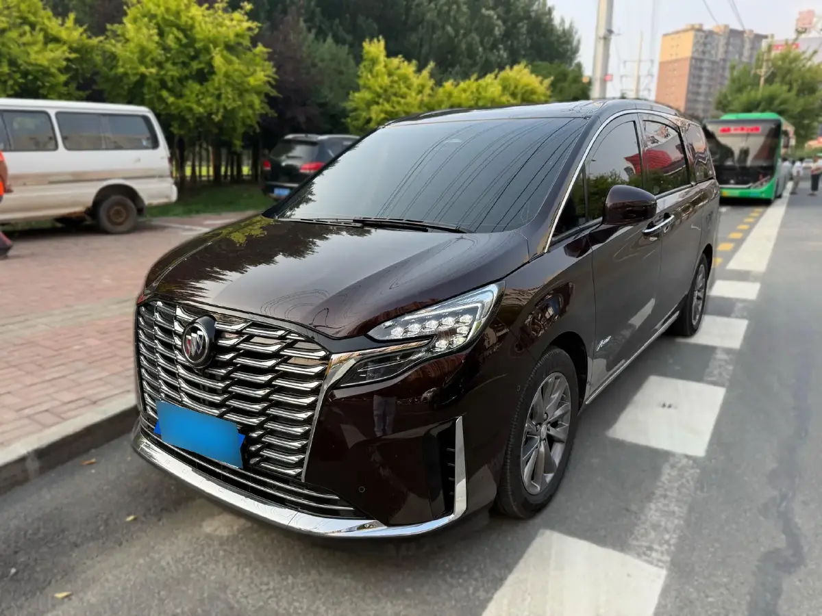 2022 Buick GL8 2.0T 237HP L4 9AT