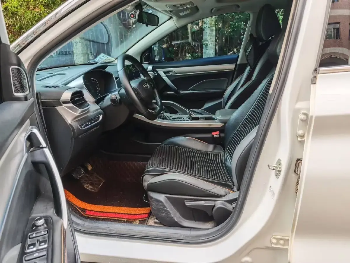 2023 Geely Coolray 1.5T 181HP L4 7DCT,autocango,china used car exporter,china ev exporter,chinese used car exporter,chinese used ev exporter
