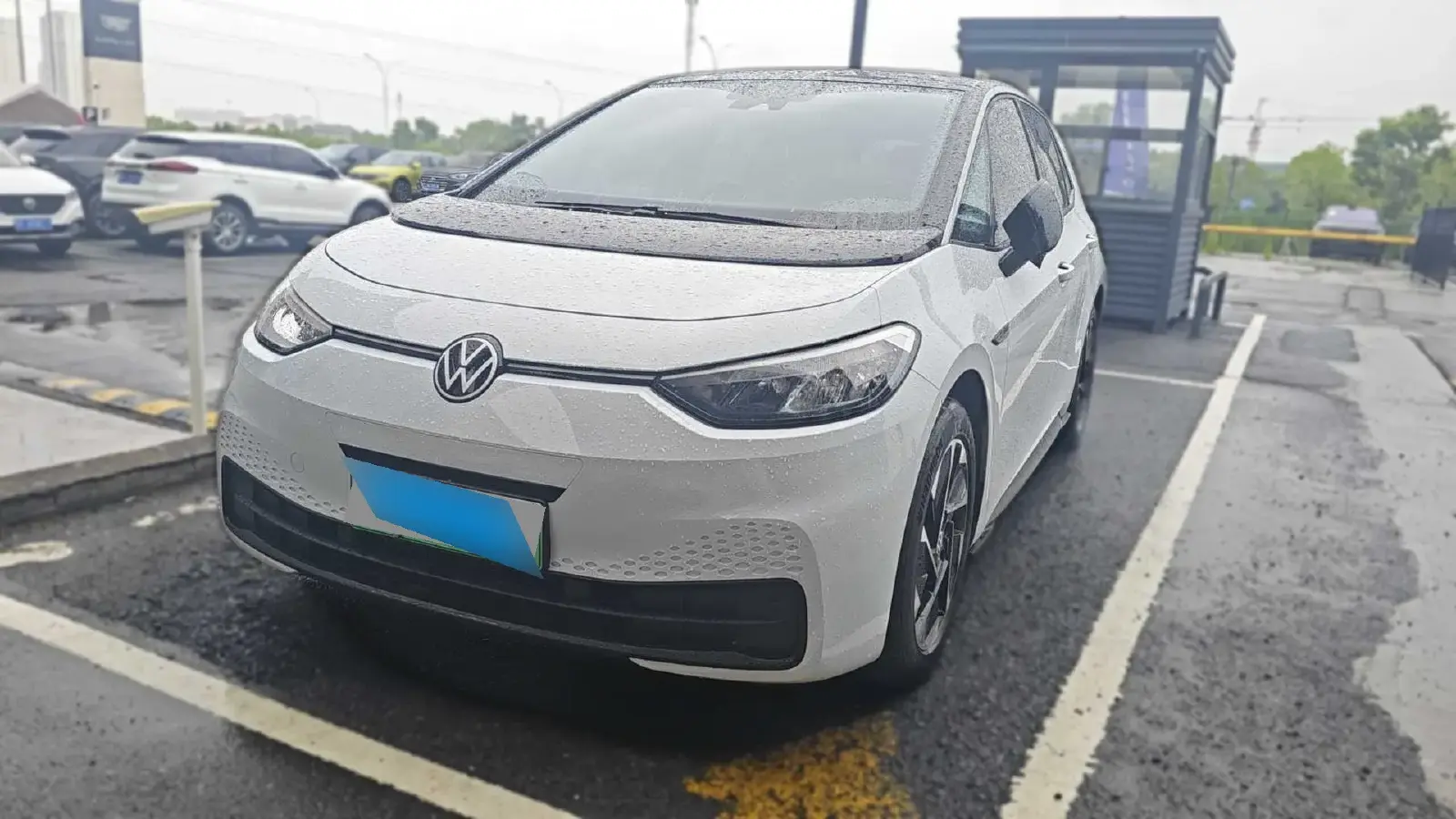 2023 Volkswagen ID.3 BEV 52.8KWH