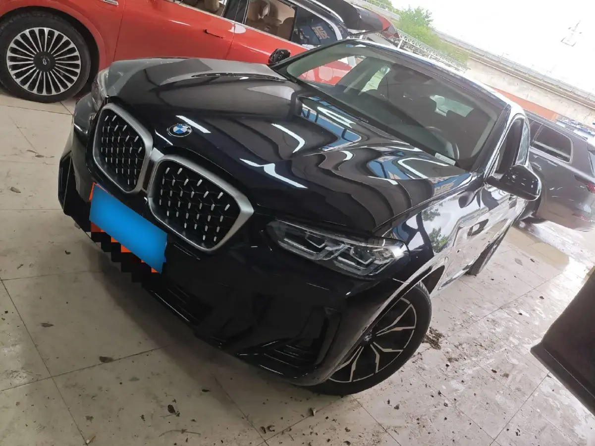 2022 BMW X4 2.0T 245HP L4 8AT