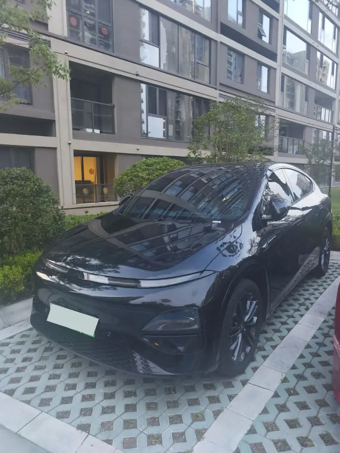 2024 Xpeng G6 BEV 66KWH