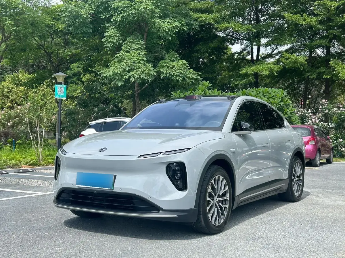 2023 NIO EC6 BEV 75KWH