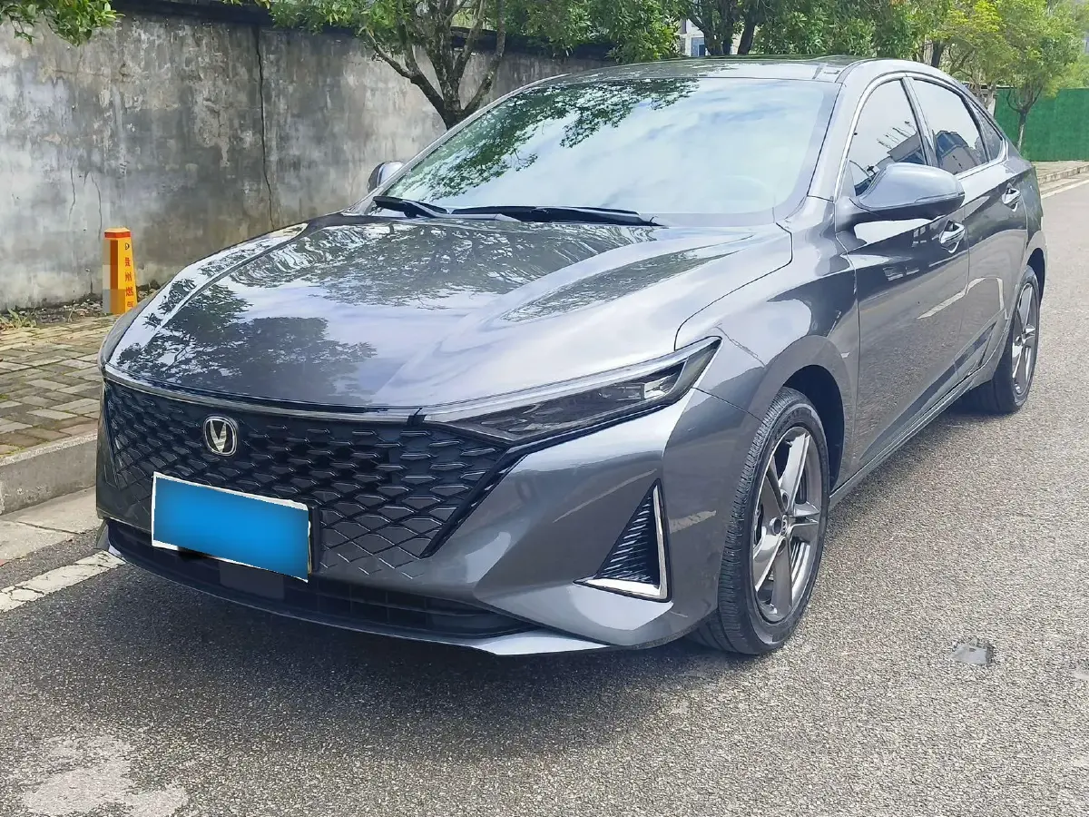 2023 ChangAn Raeton Plus 1.5T 188HP L4 7DCT