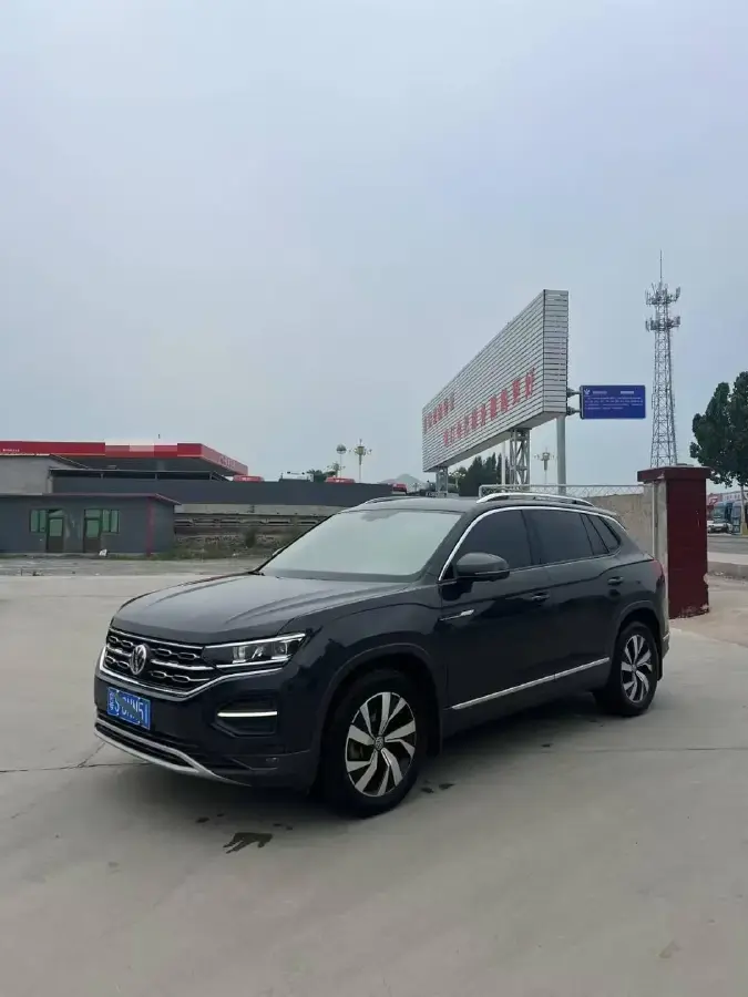 2020 Volkswagen Tayron 2.0T 186HP L4 7DCT