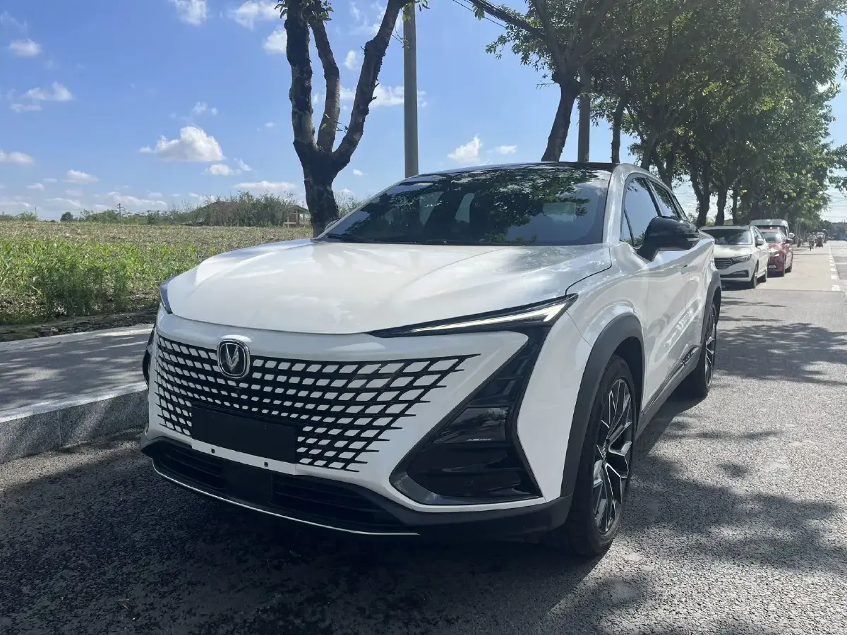 2022 ChangAn UNI-T 1.5T 188HP L4 7DCT