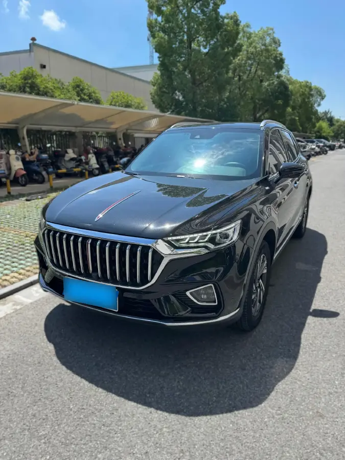 2022 HongQi HS5 2.0T 224HP L4 6AT