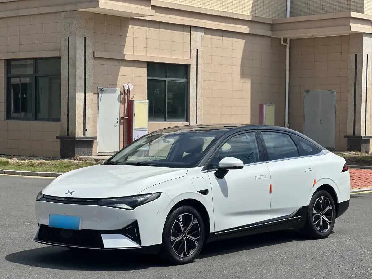2022 Xpeng P5 BEV 61.3KWH
