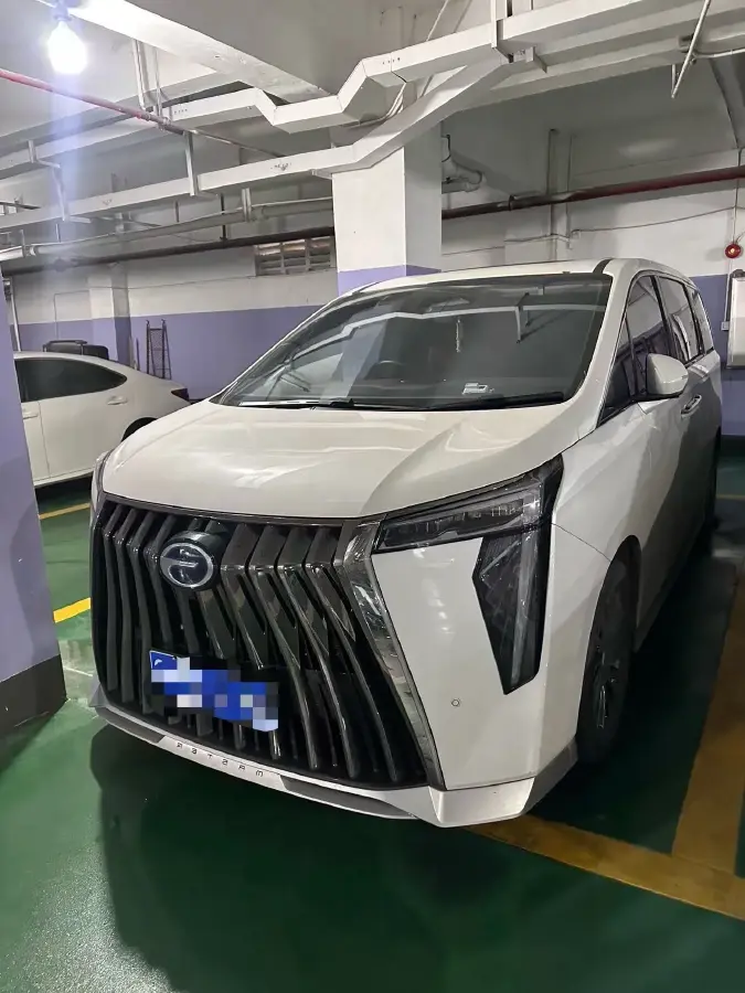 2023 GAC Trumpchi M8 2.0T 190HP L4 E-CVT Hybrid