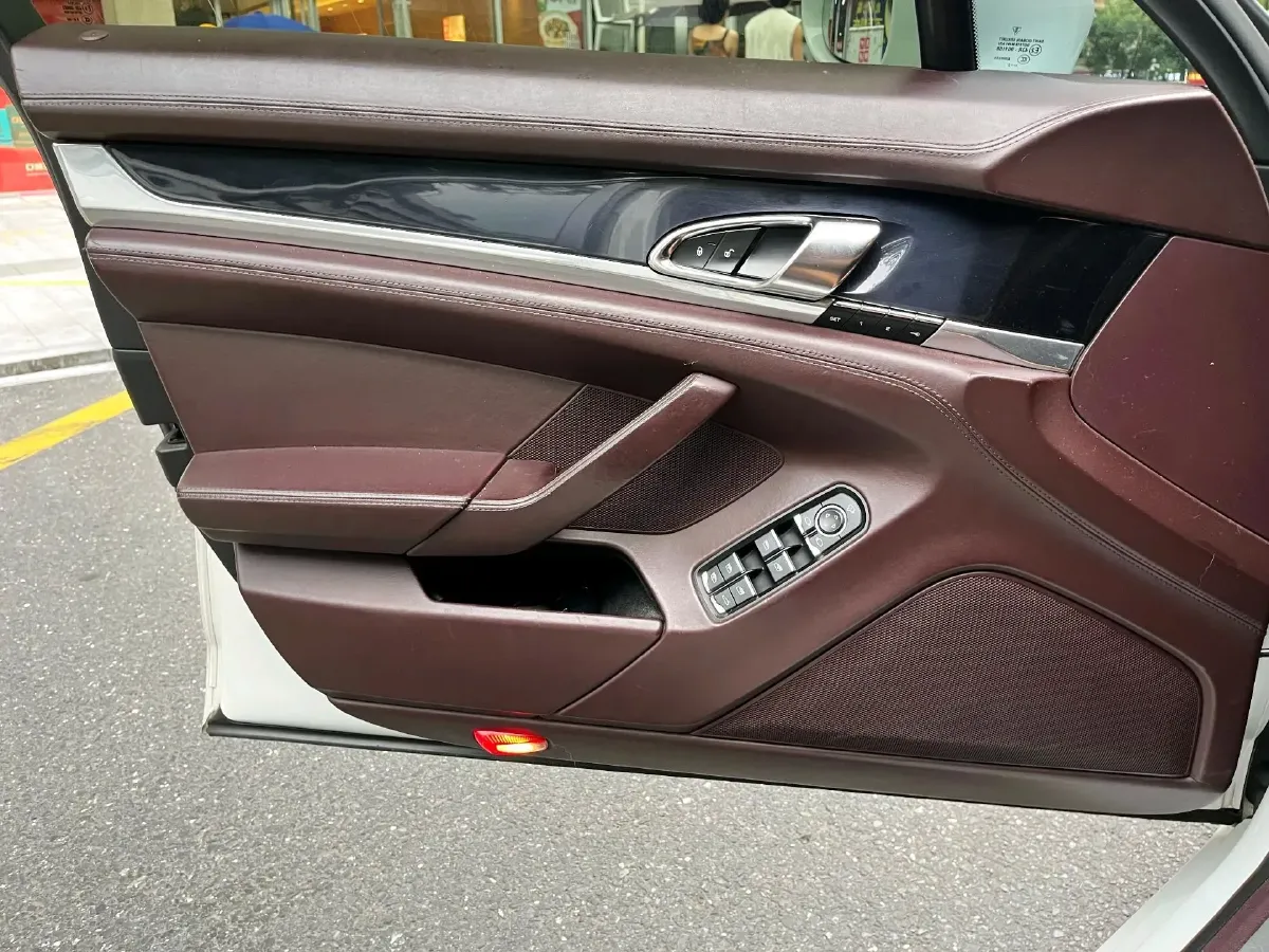 2013 Porsche Panamera 3.6L 300HP V6 7DCT,autocango,china used car exporter,china ev exporter,chinese used car exporter,chinese used ev exporter