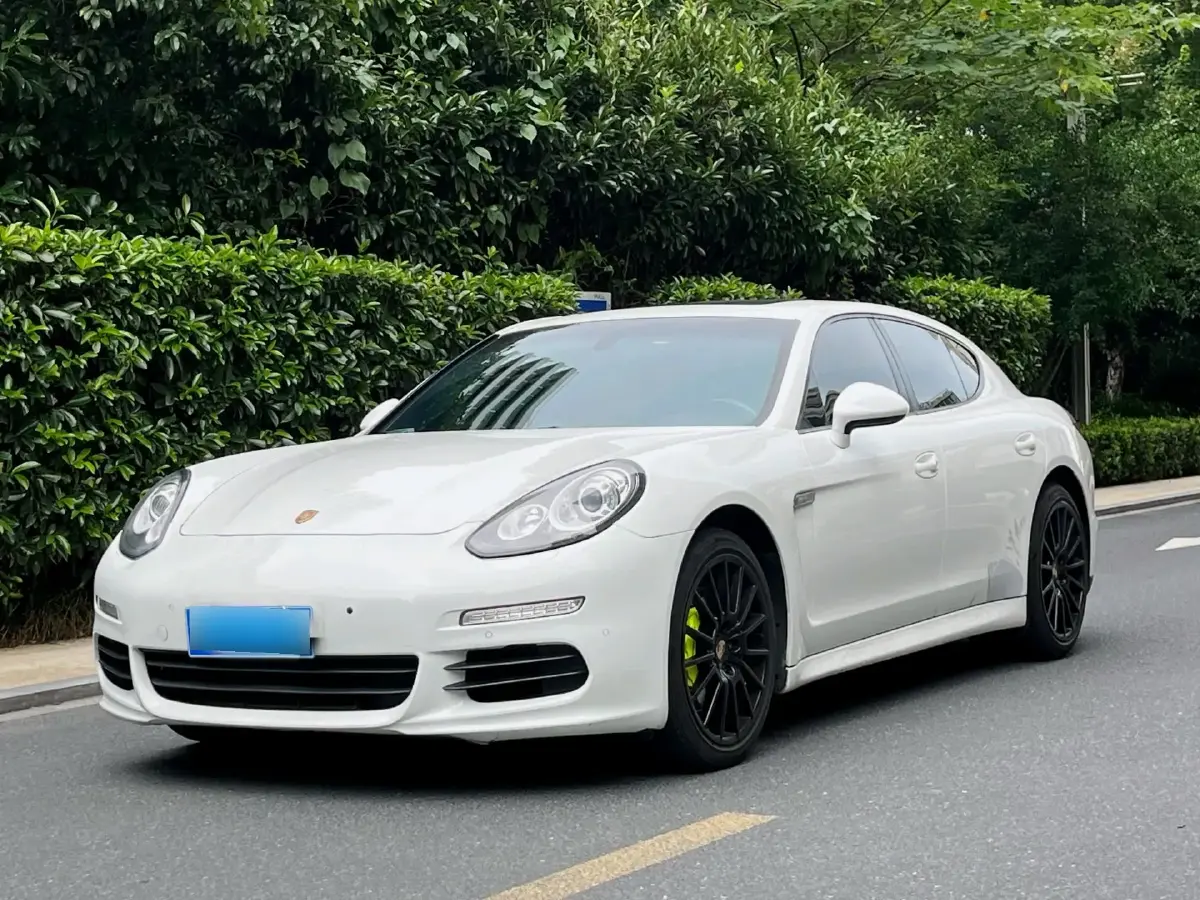 2013 Porsche Panamera 3.6L 300HP V6 7DCT