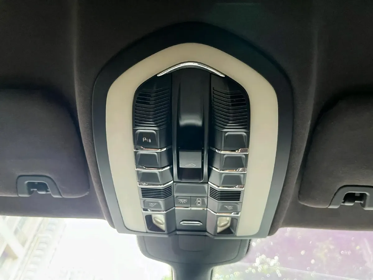 2013 Porsche Panamera 3.6L 300HP V6 7DCT,autocango,china used car exporter,china ev exporter,chinese used car exporter,chinese used ev exporter