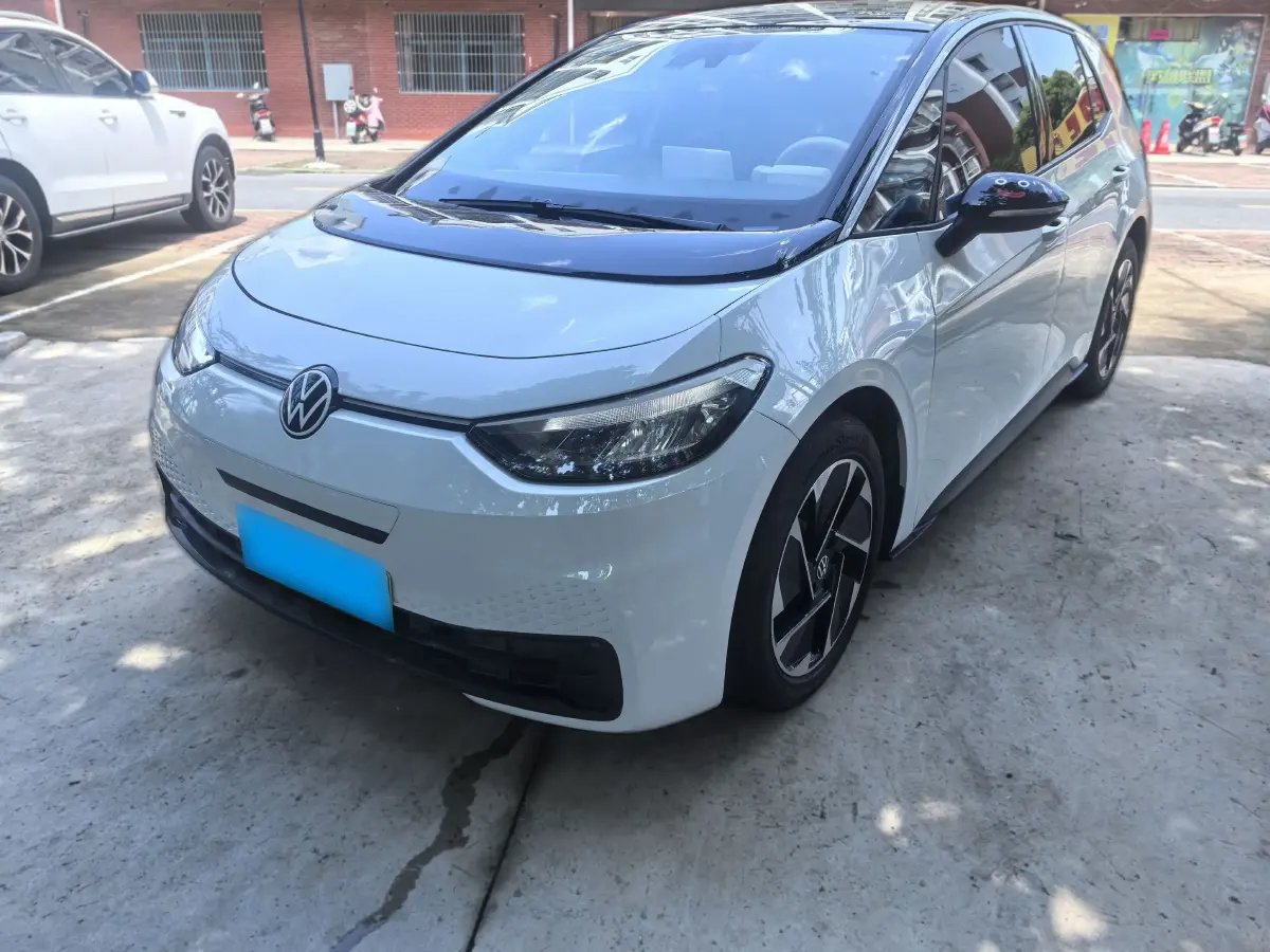 2024 Volkswagen ID.3 BEV 52.8KWH
