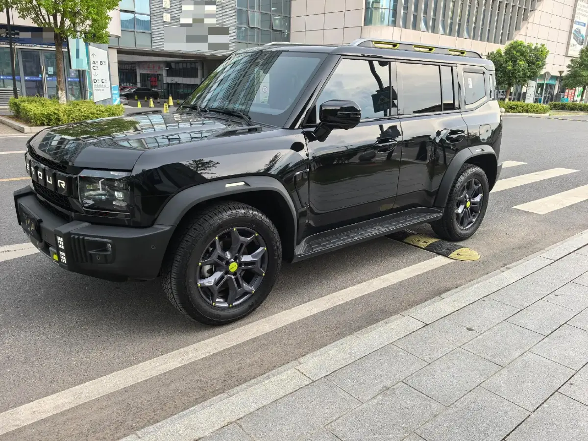 2023 Jetour Traveller 2.0T 254HP L4 7DCT