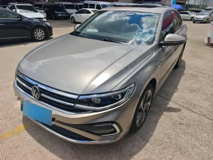 2023 Volkswagen Bora 1.4T 150HP L4 7DCT