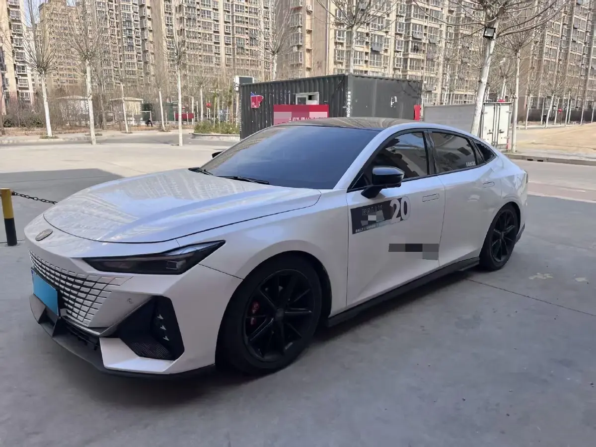 2022 ChangAn UNI-V 1.5T 188HP L4 7DCT